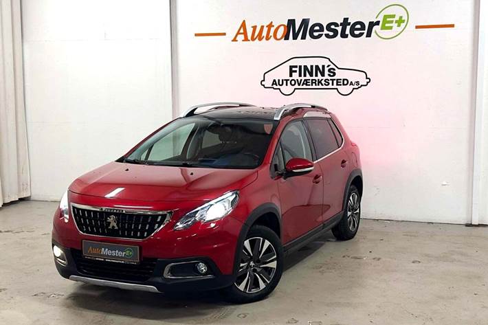 Rød Peugeot 2008 fra 2019