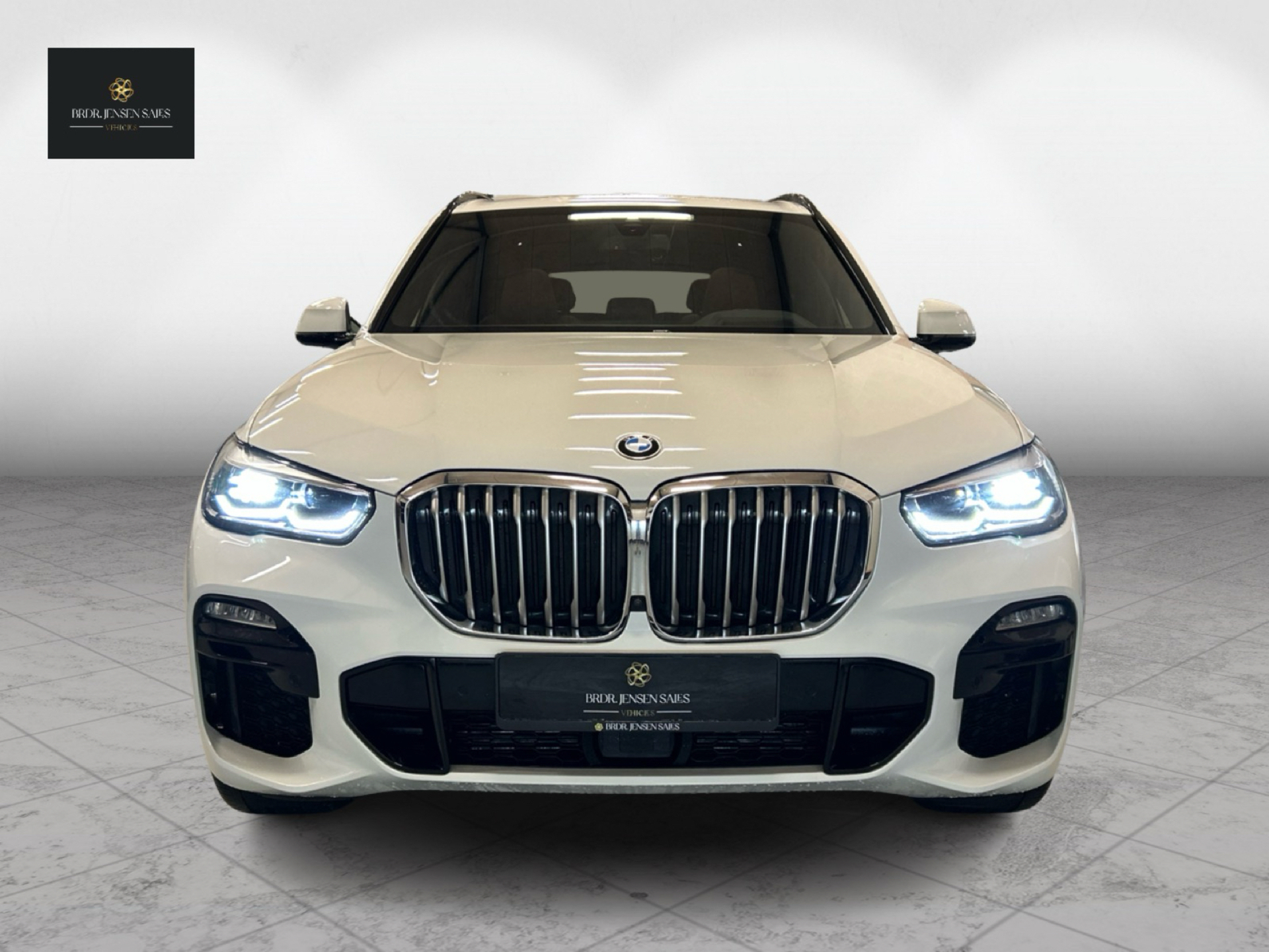 Hvid BMW X5 fra 2020