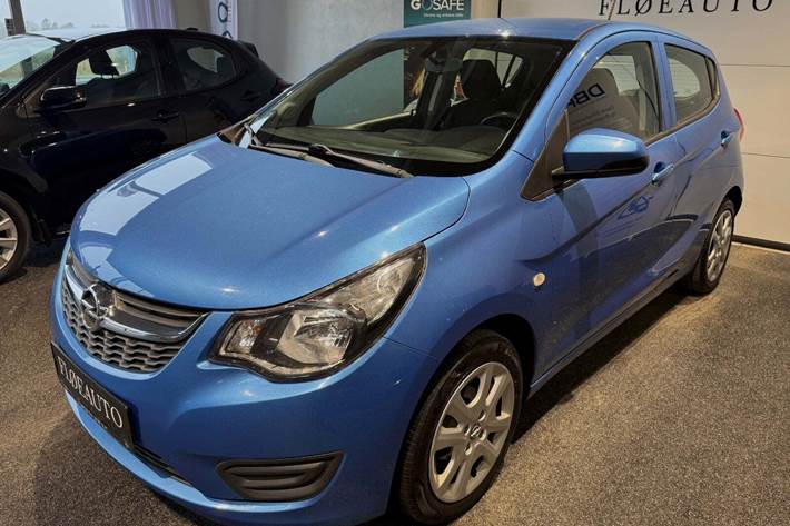Blå Opel Karl fra 2016