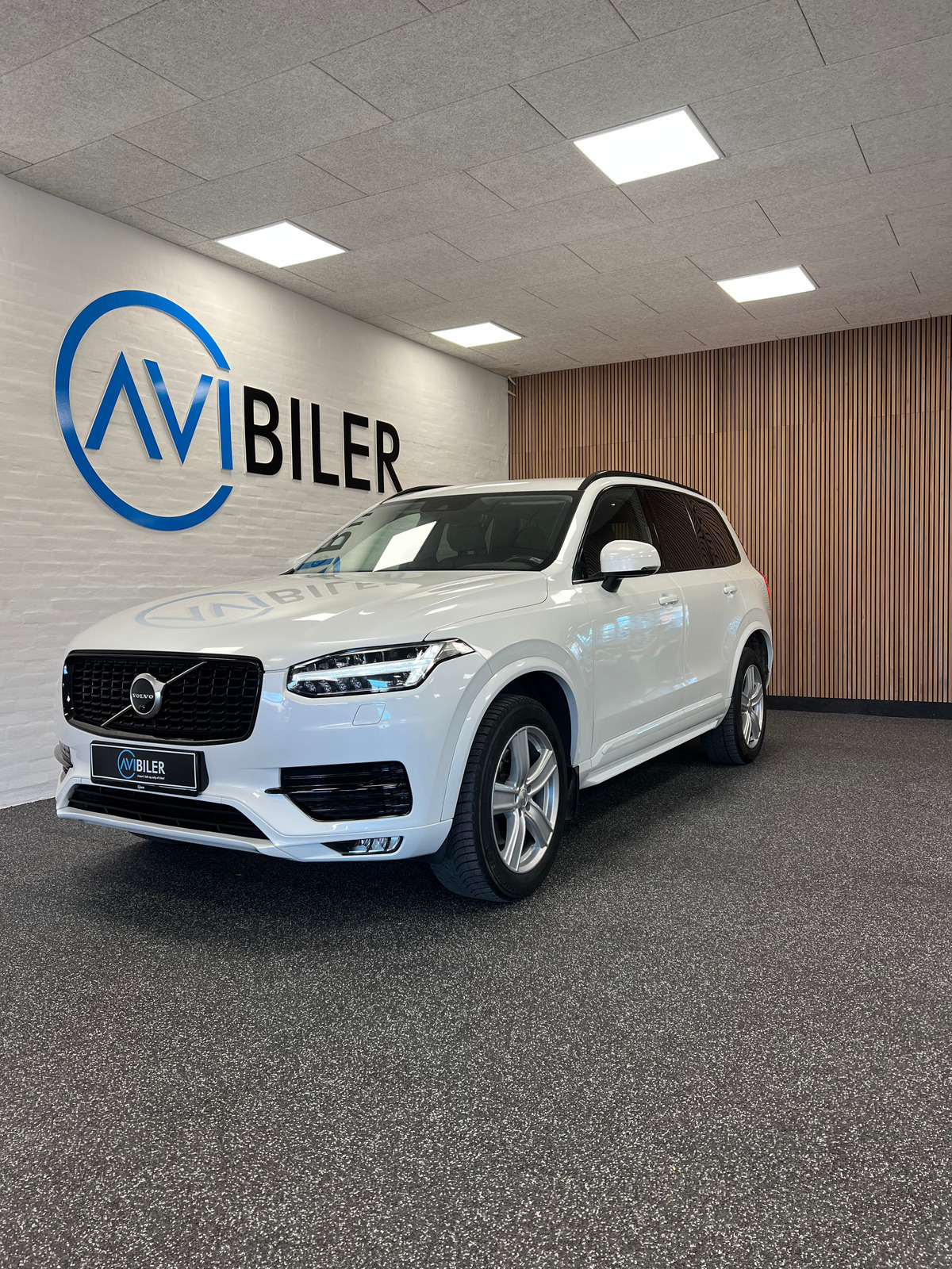 Hvid Volvo XC90 fra 2017