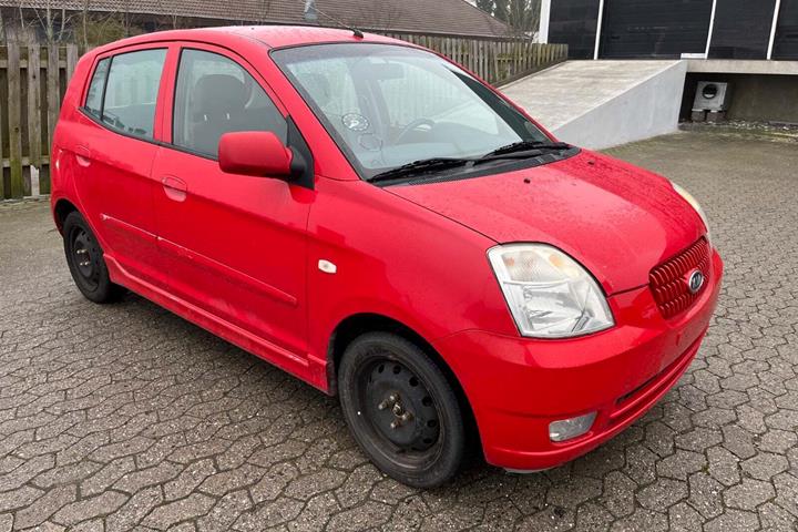 Rød Kia Picanto fra 2007
