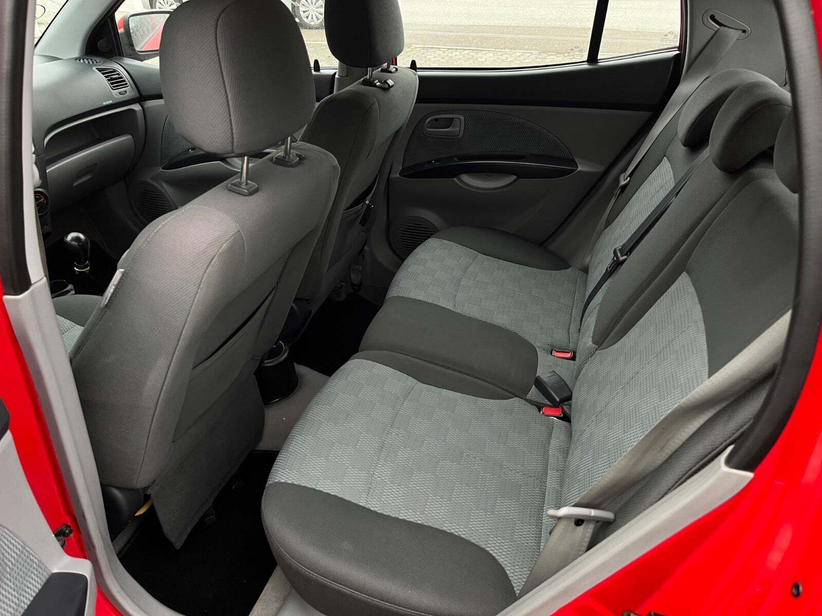 Rød Kia Picanto fra 2007