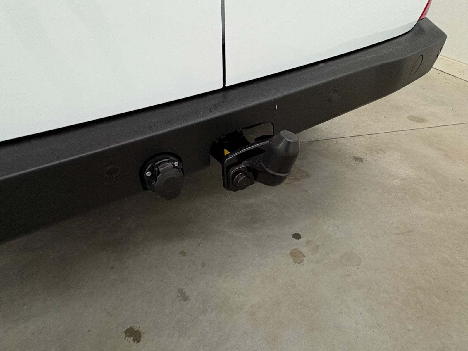 VW Transporter 2,0 TDi 150 Comfort Kassevogn aut. LWB