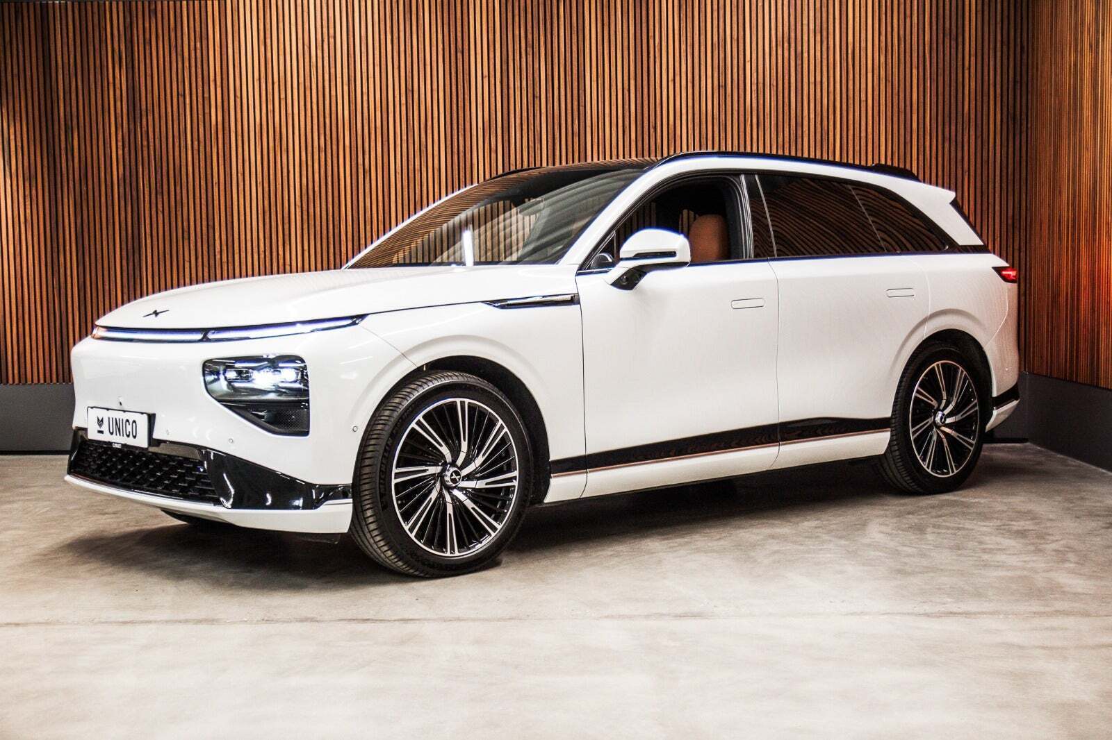 XPeng G9