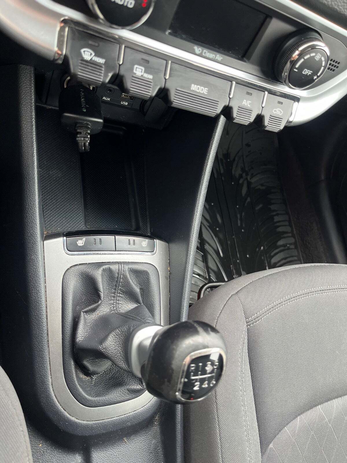 undefined Kia Rio fra 2015