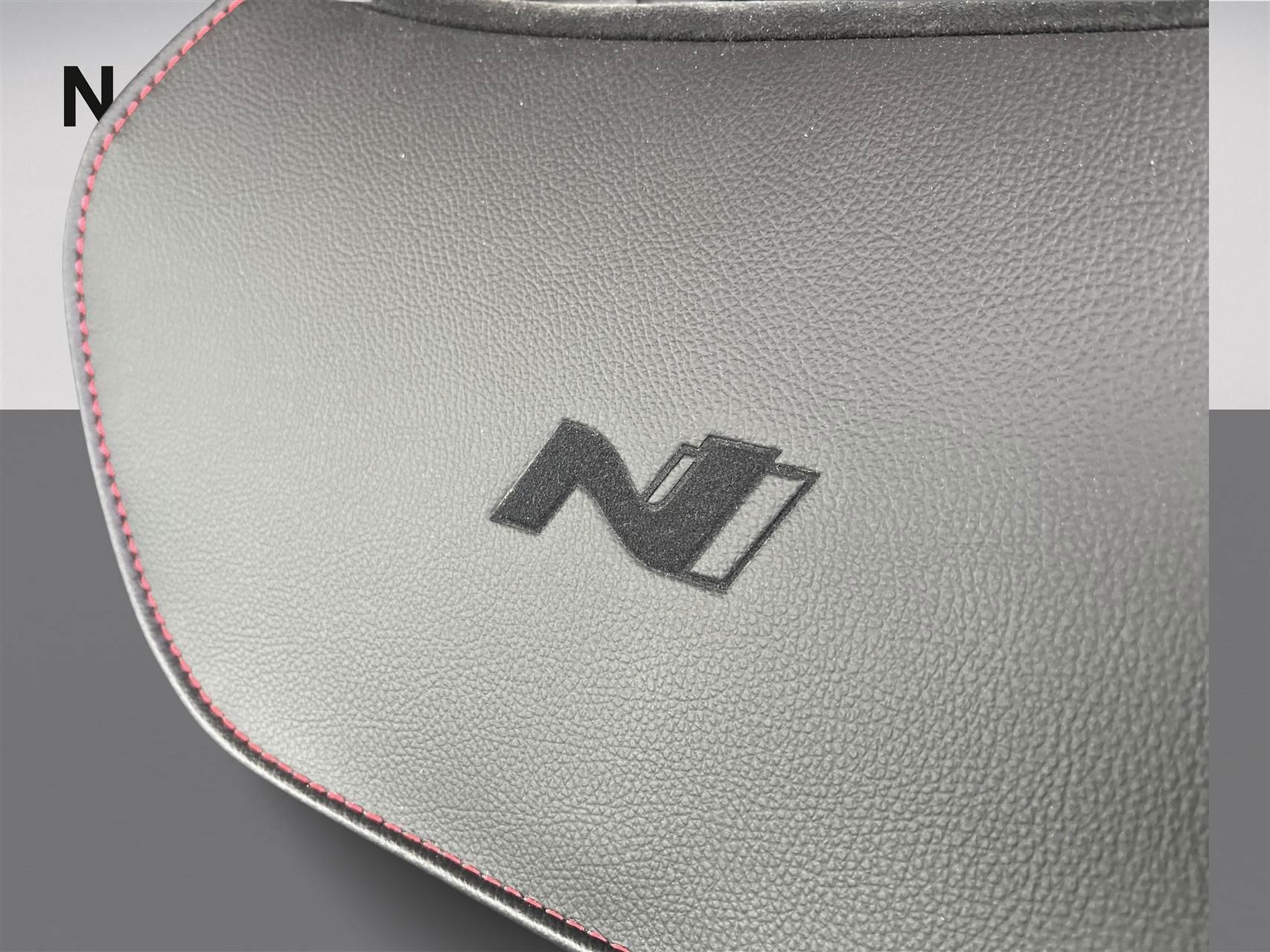 Grå Hyundai i30 fra 2020