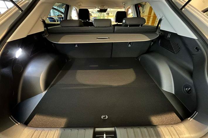 Grå Hyundai Ioniq 5 fra 2025