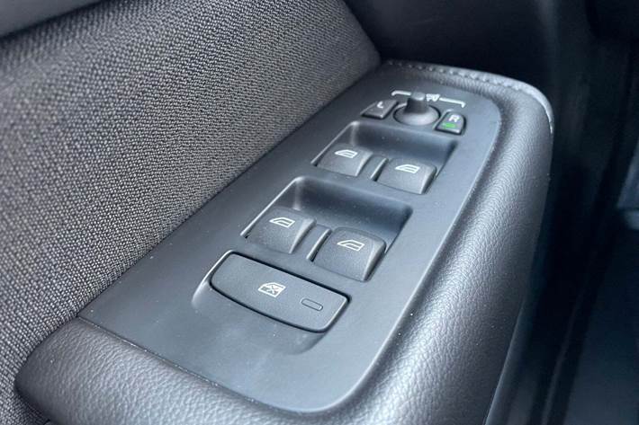 Sort Volvo XC60 fra 2019