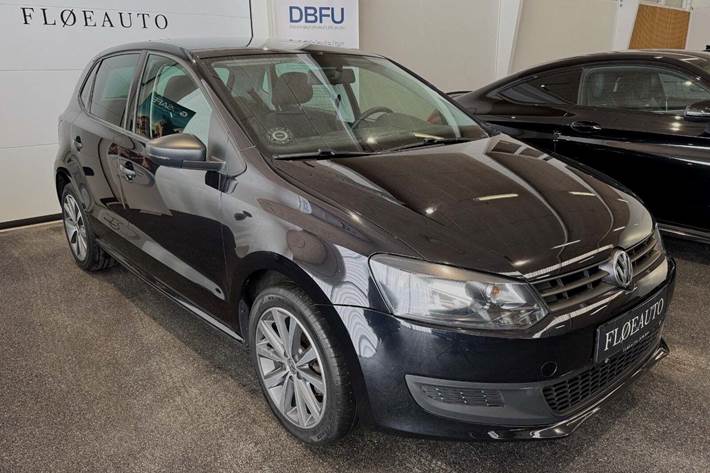 undefined VW Polo fra 2014 set udefra