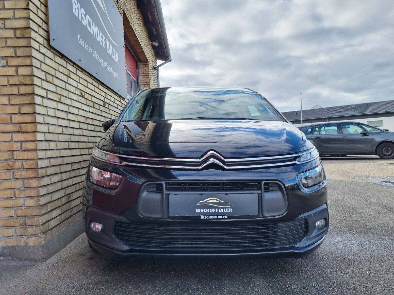 Sort Citroën C4 SpaceTourer fra 2020 set udefra