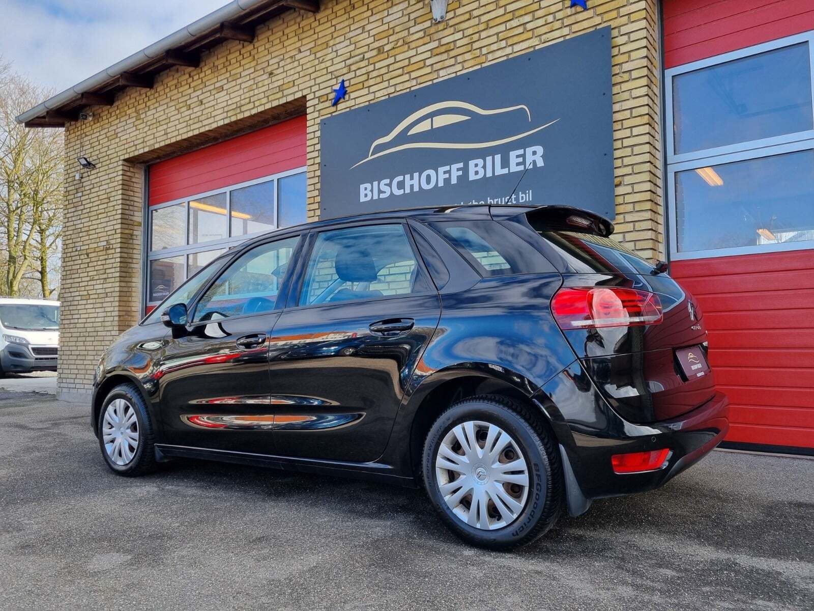 Sort Citroën C4 SpaceTourer fra 2020