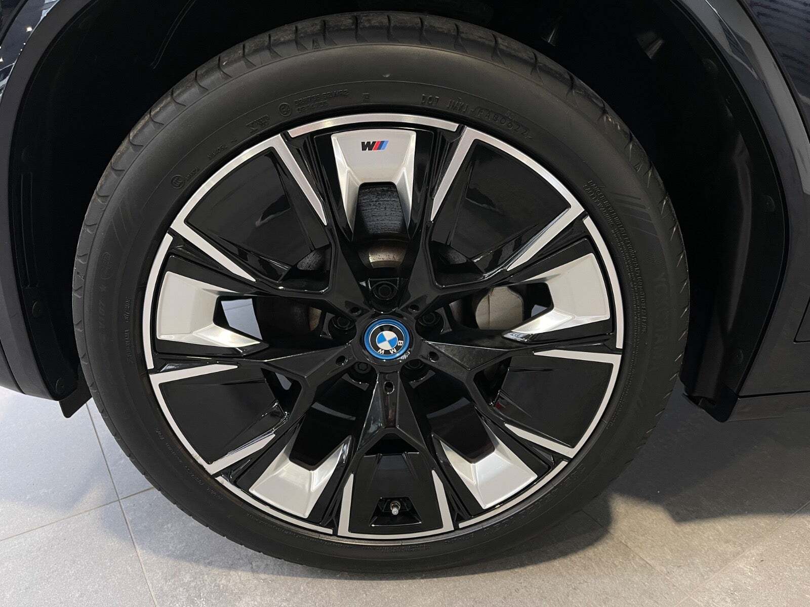 Sort BMW iX3 fra 2022