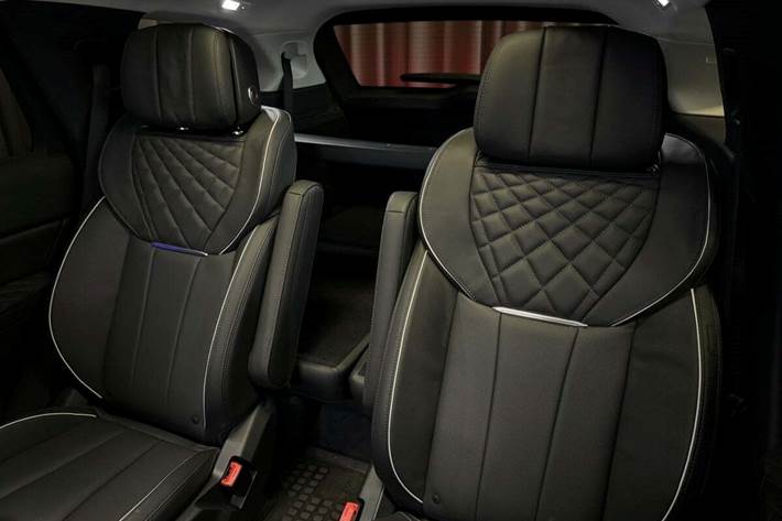undefined Hongqi E-HS9 fra 2024