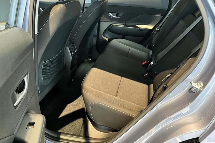 Blå Hyundai Kona fra 2025
