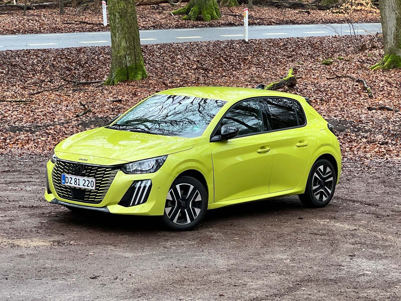 Peugeot 208 1,2 PureTech 100 Allure+