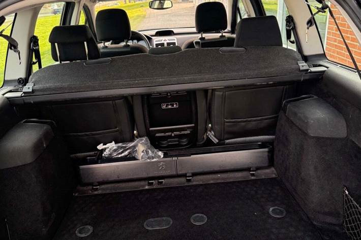 Sort Peugeot 307 fra 2007