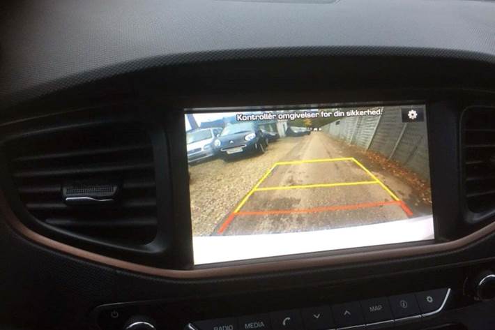 Hvid Hyundai Ioniq fra 2019