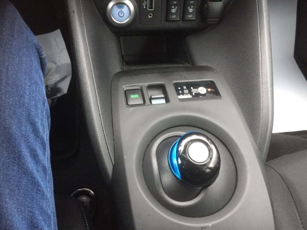 undefined Nissan Leaf fra 2022 set indefra