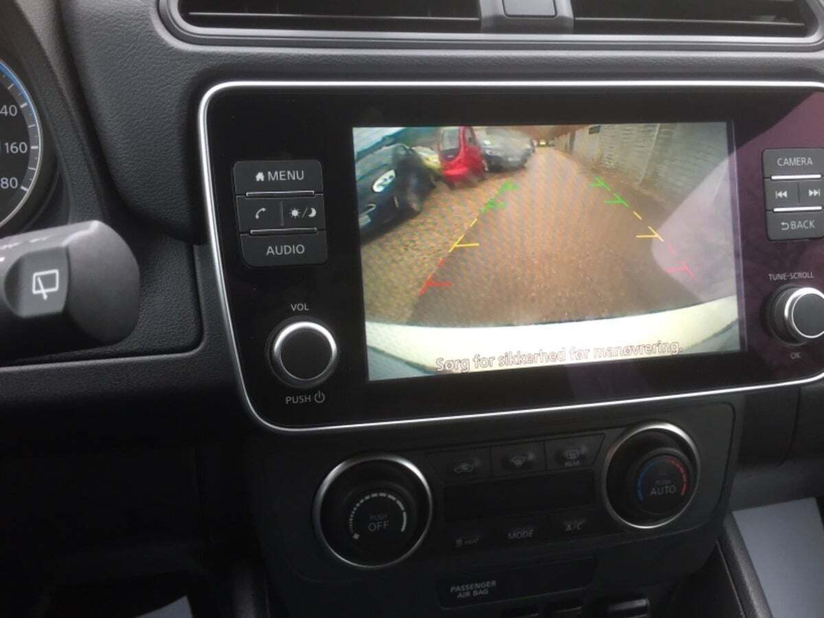 undefined Nissan Leaf fra 2022 set indefra