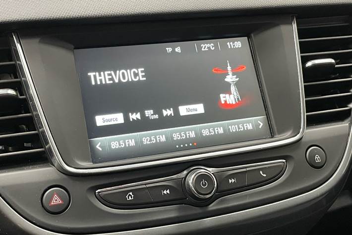 undefined Opel Crossland fra 2021 set indefra