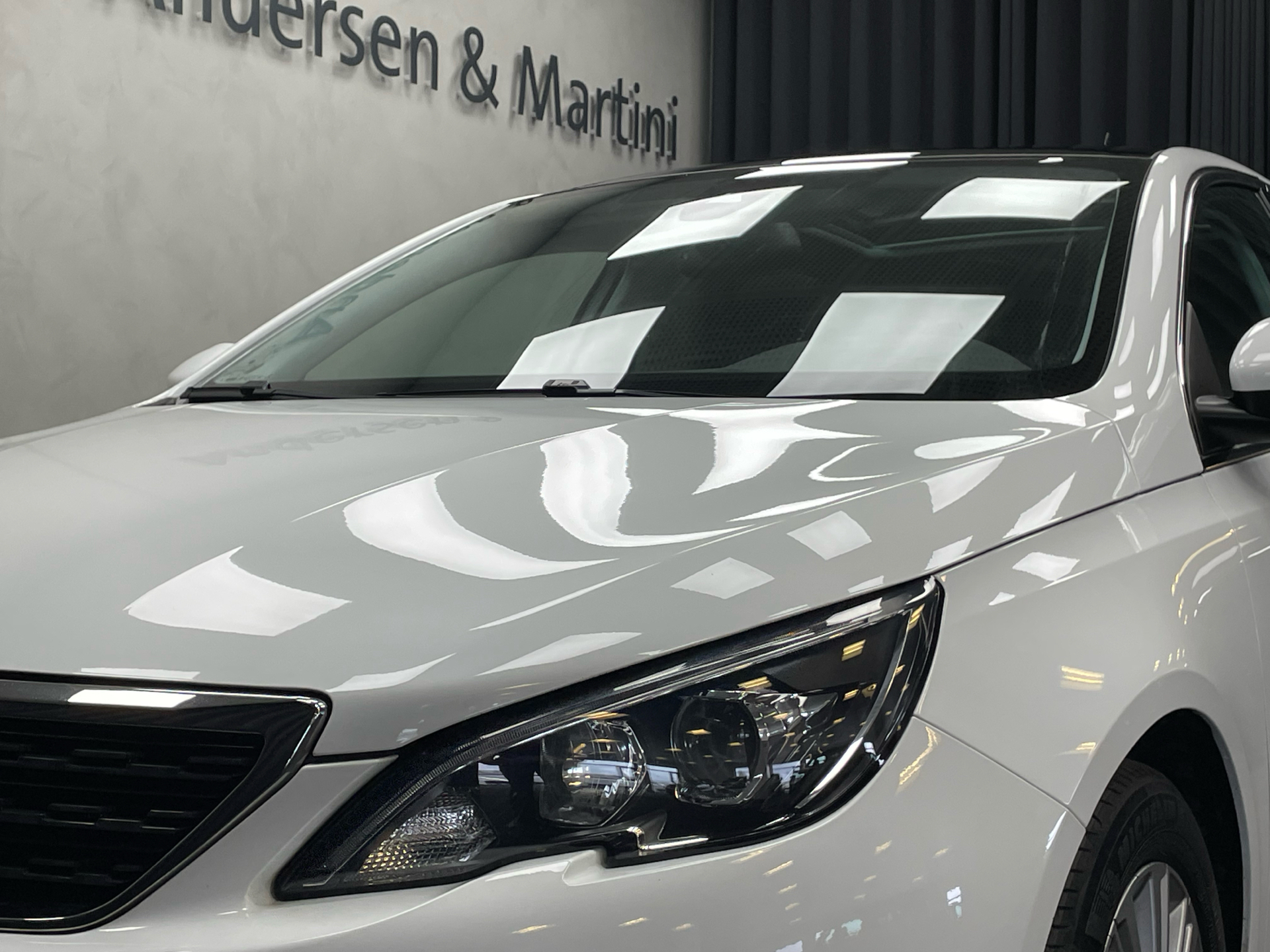 Peugeot 308 1,2 PureTech Selection Sky 130HK 5d 6g