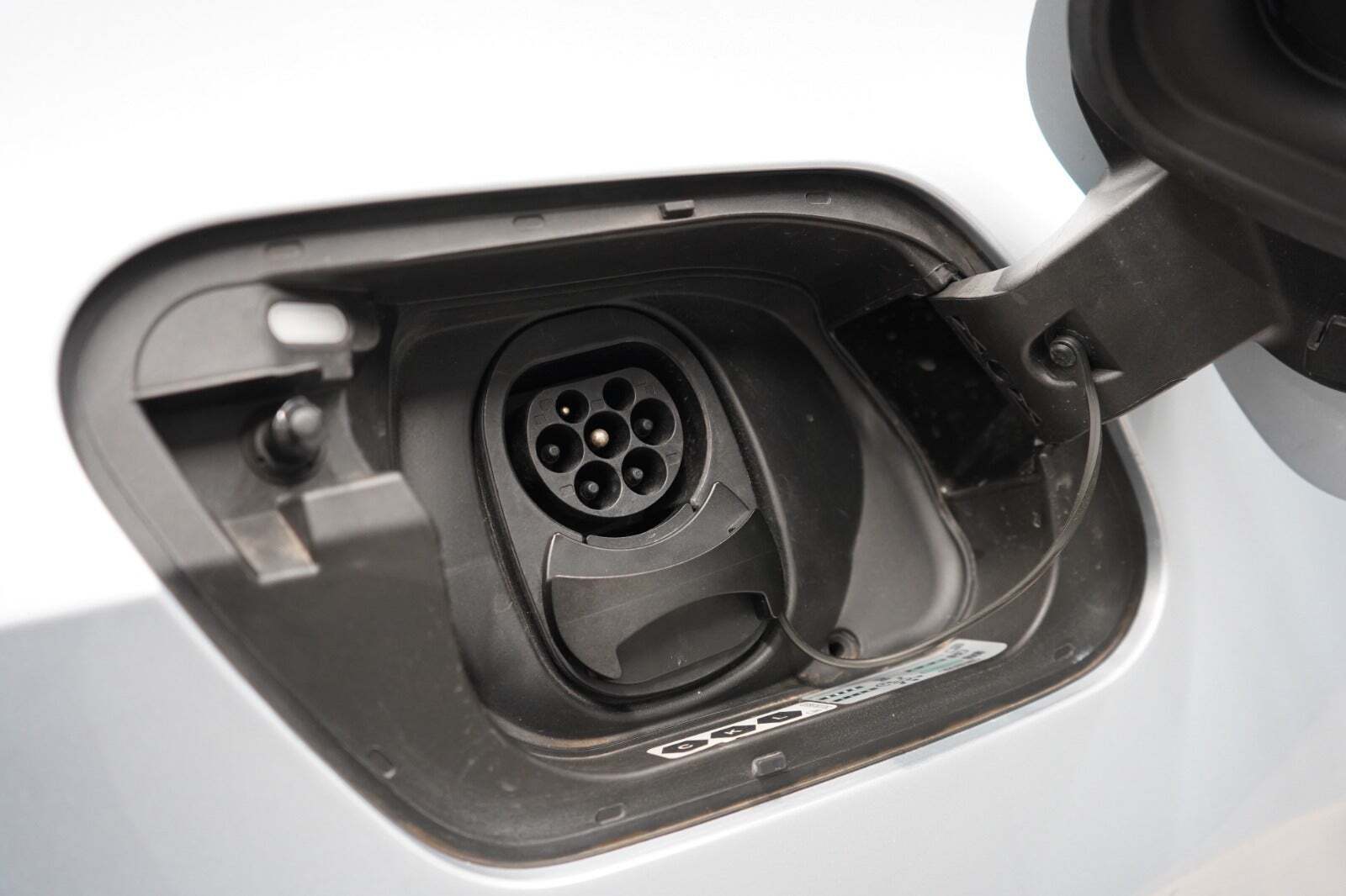 Sølv Cupra Born fra 2024