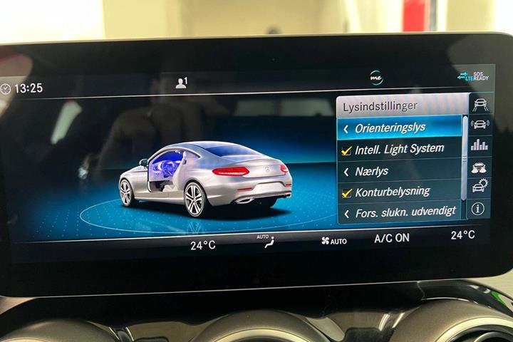 Grå Mercedes C220 d fra 2018