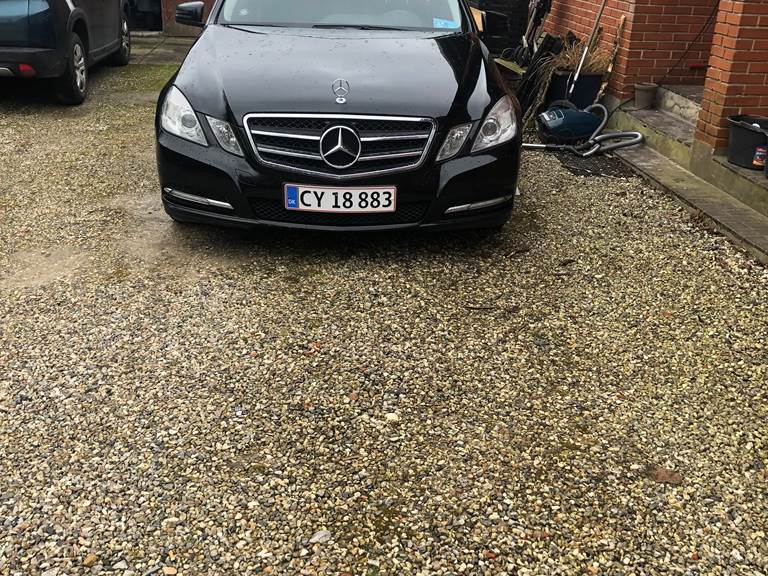 Mercedes E-Klasse 2,1 200 CDI BlueEFFICIENCY T 7G-TRONIC PLUS