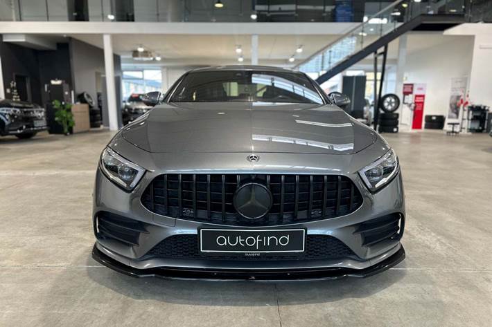 Grå Mercedes CLS400 d fra 2018 set udefra