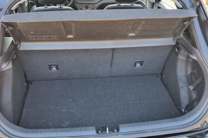 Sort Hyundai i20 fra 2020