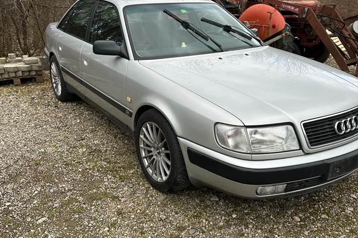 undefined Audi 100 fra 1992