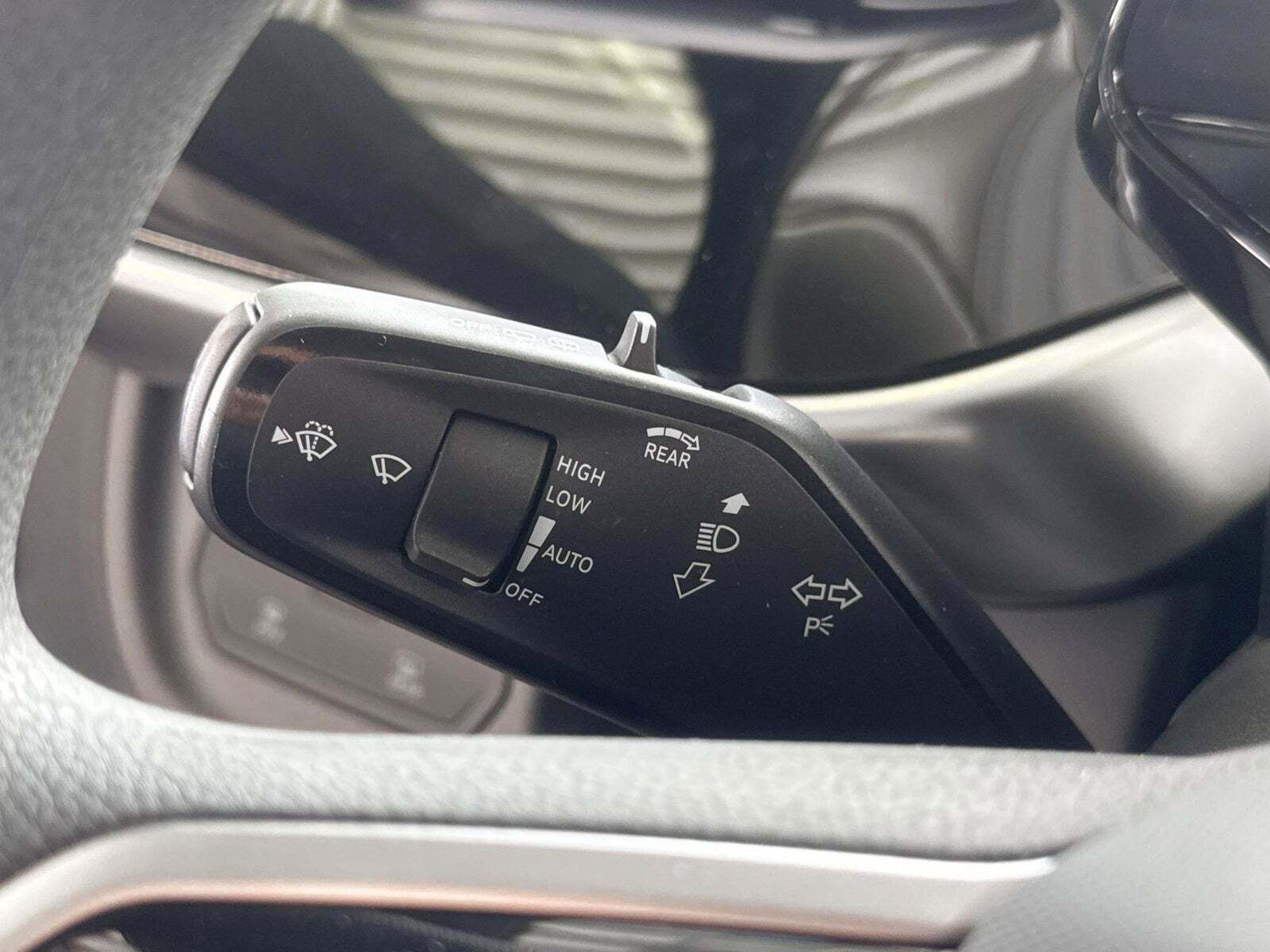 Sølv VW ID.Buzz fra 2025