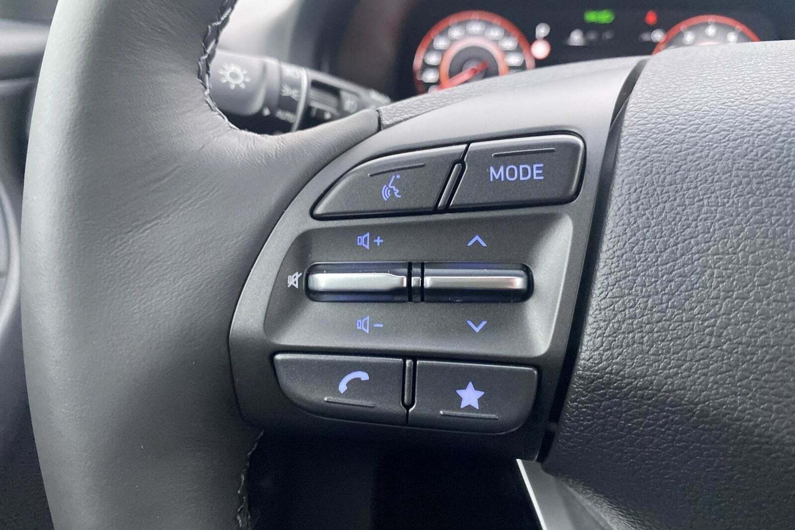 Sort Hyundai i30 fra 2025