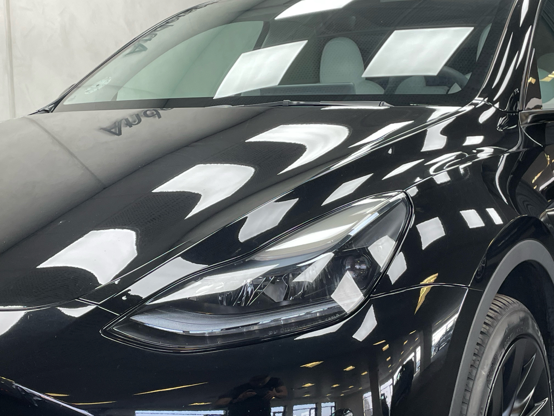 Tesla Model Y EL RWD 299HK 5d Aut.