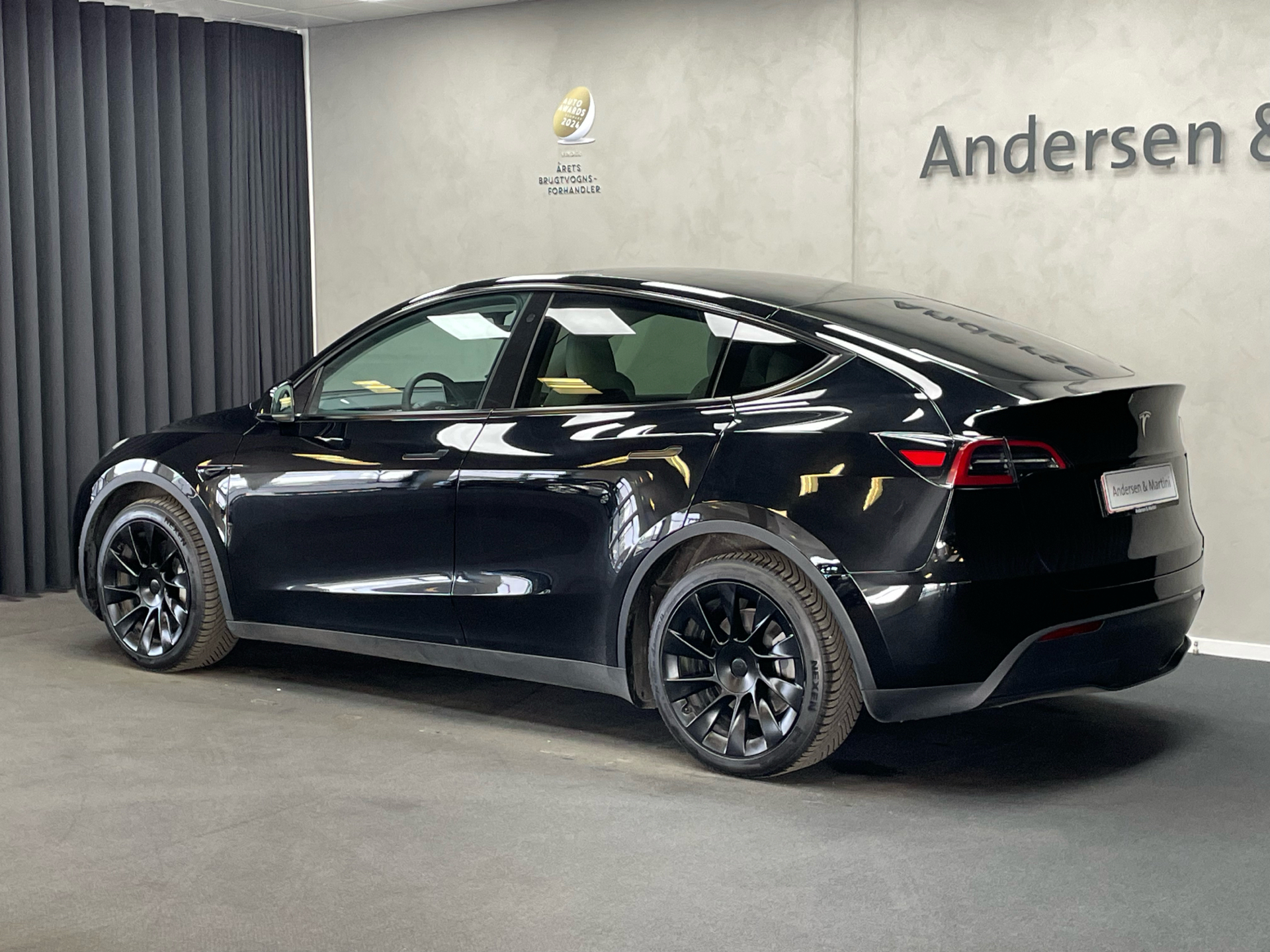 Tesla Model Y EL RWD 299HK 5d Aut.