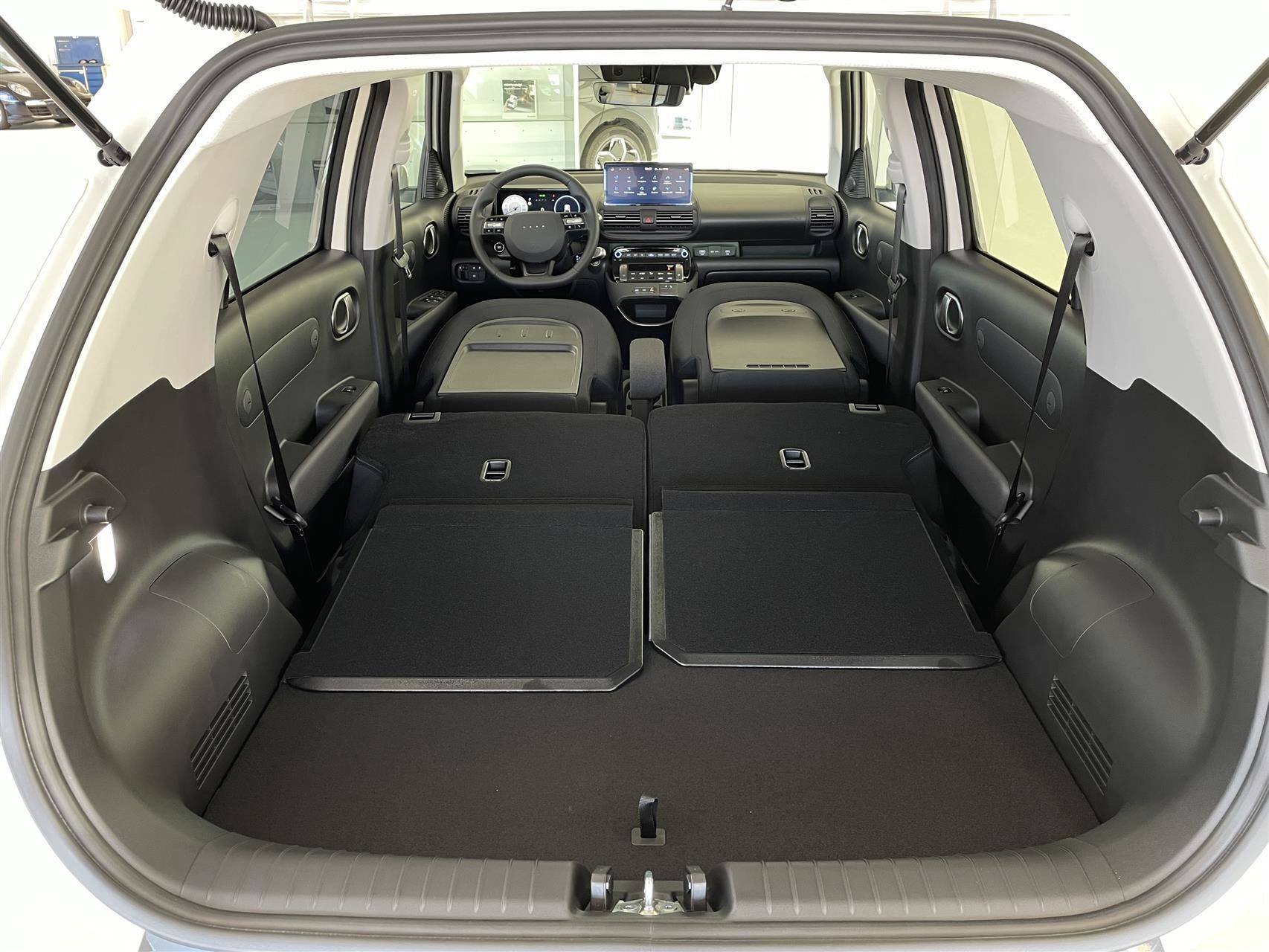 undefined Hyundai Inster fra 2025 set indefra