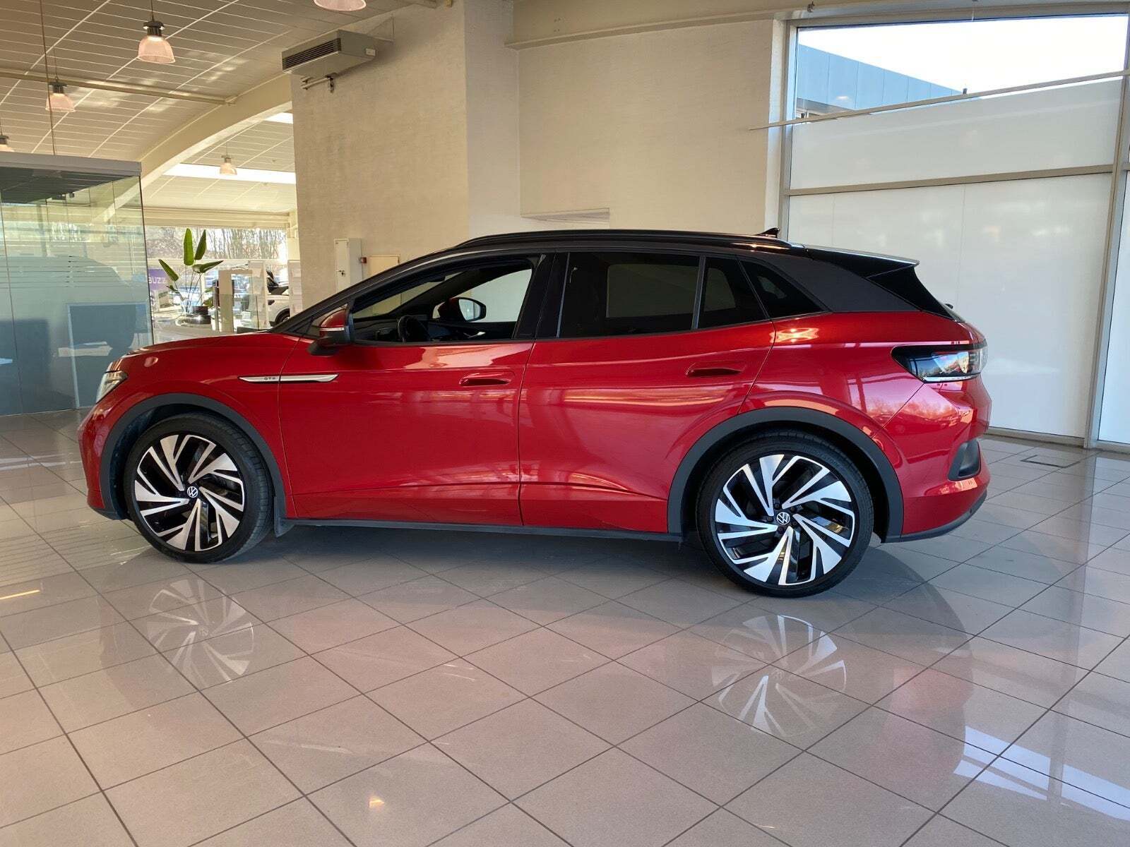 Rød VW ID.4 fra 2021