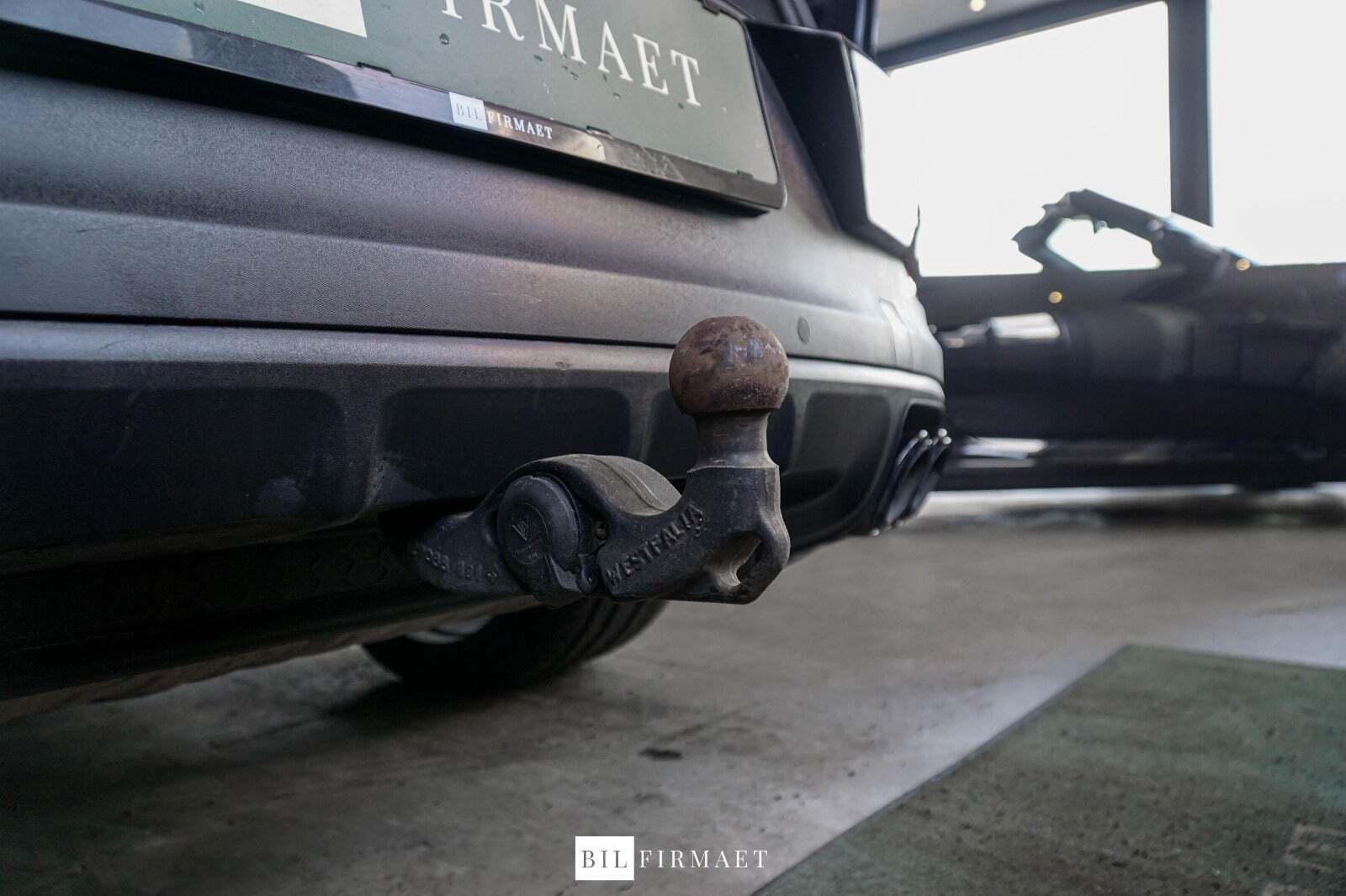 Sort Porsche Cayenne fra 2020