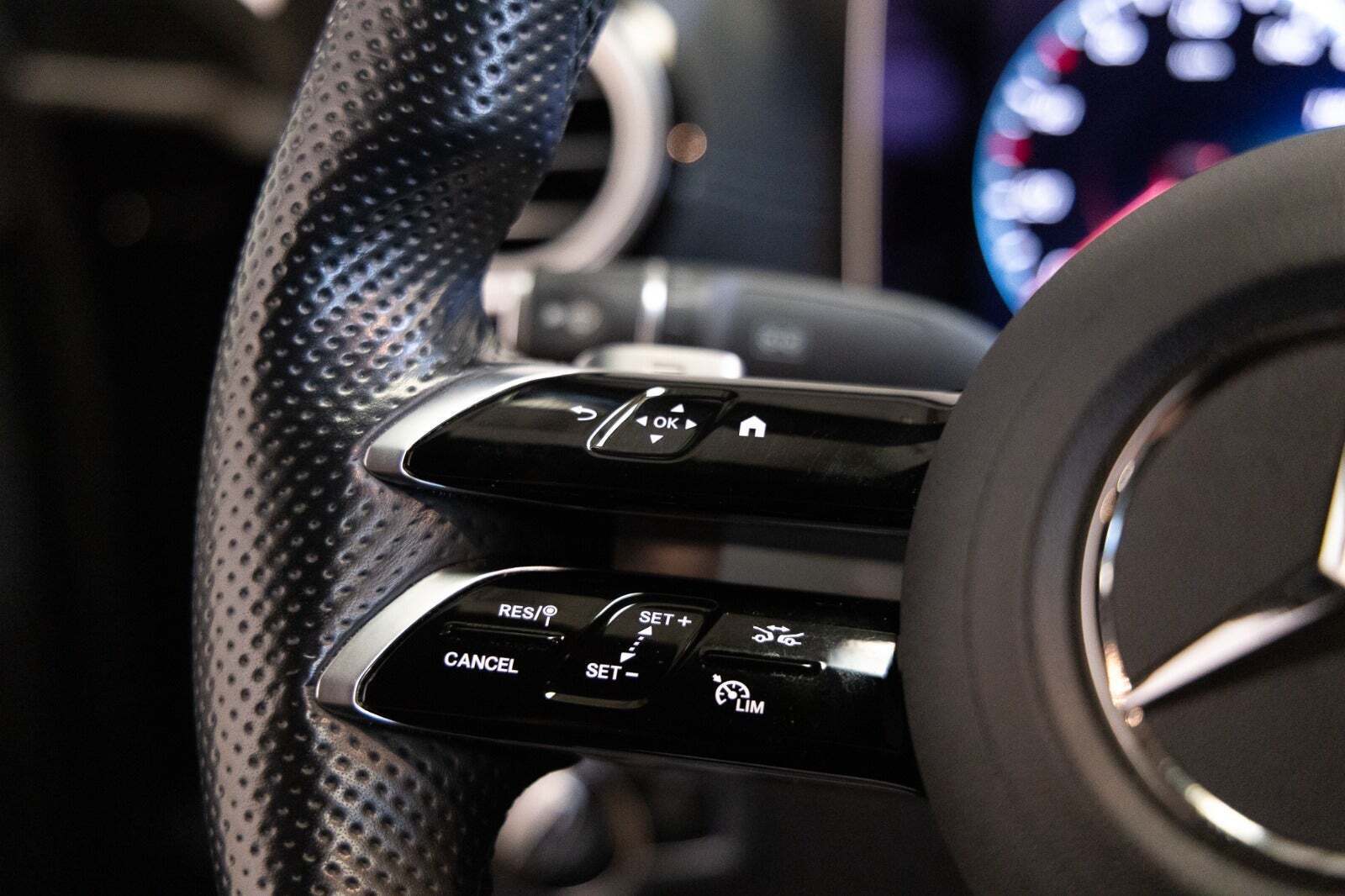 Sort Mercedes E300 e fra 2022