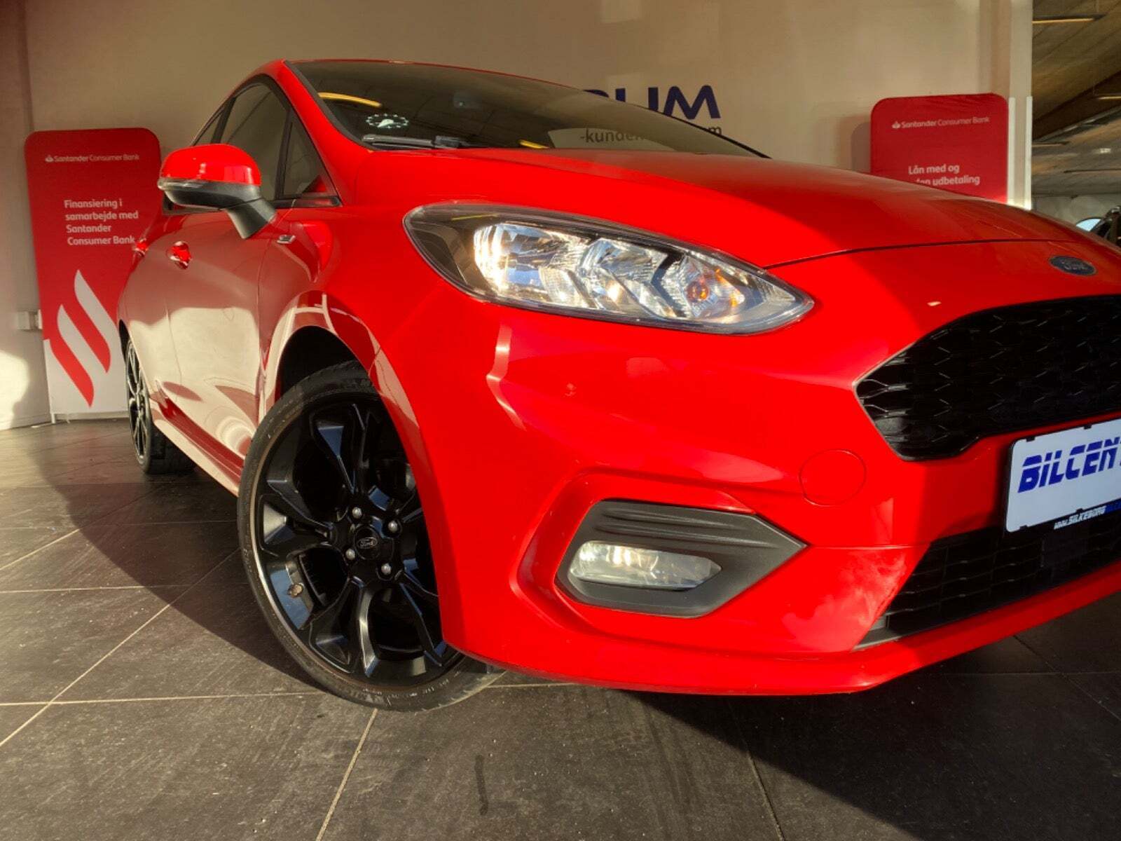 Rød Ford Fiesta fra 2018