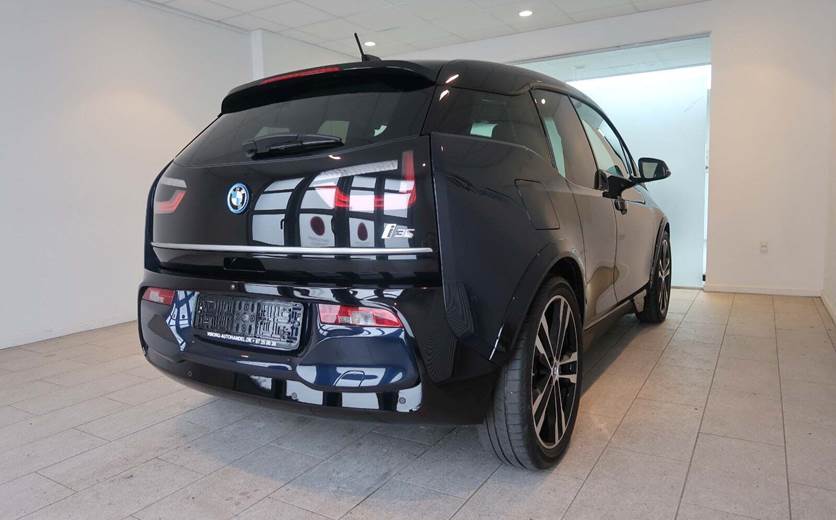 BMW i3s
