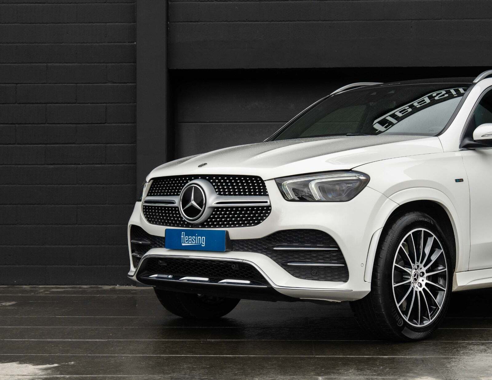 Hvid Mercedes GLE350 de fra 2022