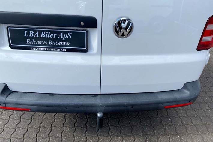 Hvid VW Transporter fra 2019
