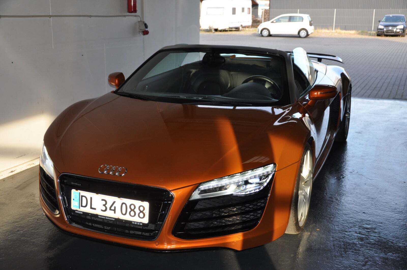 Orange Audi R8 fra 2012