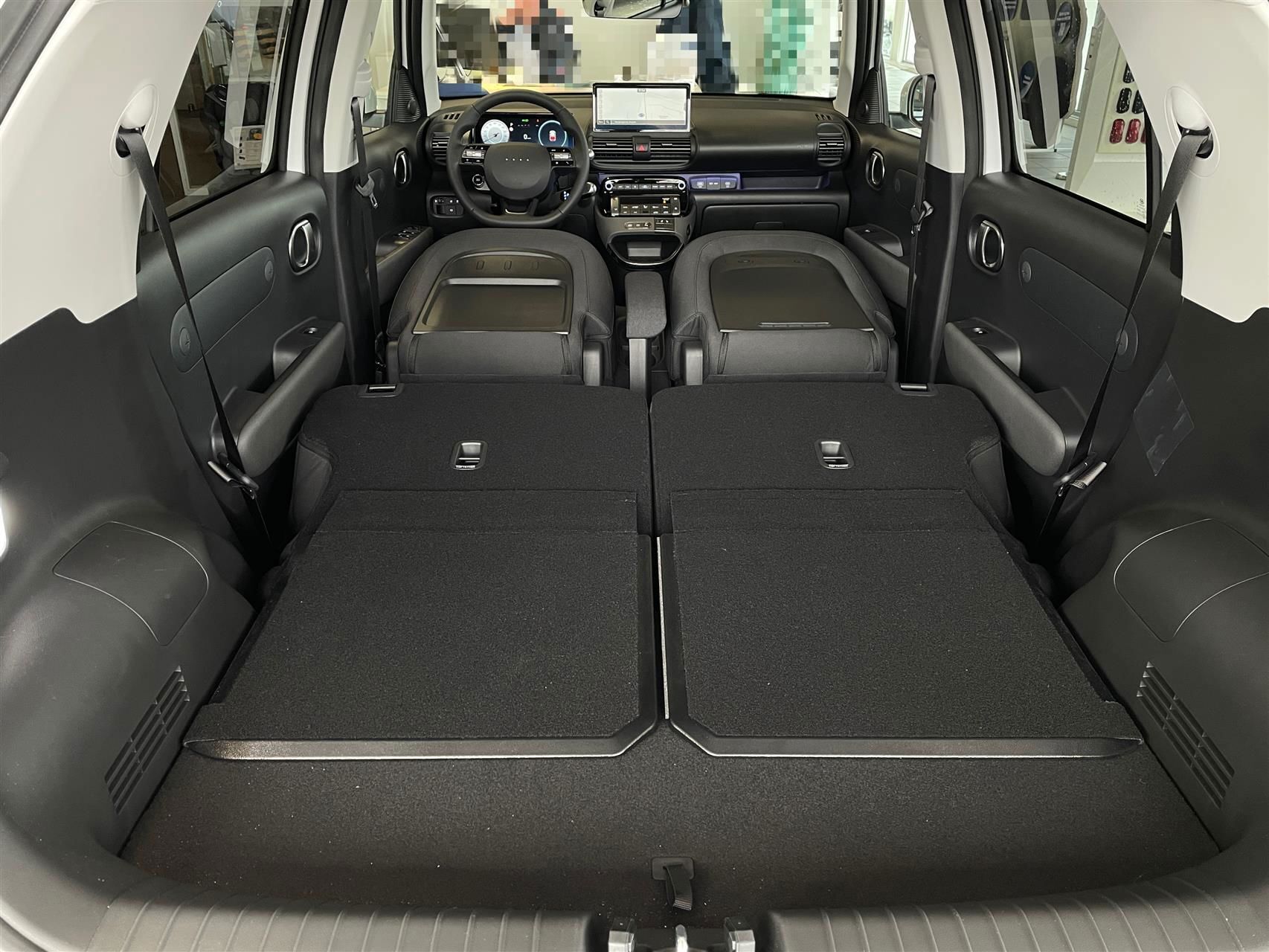 Hvid Hyundai Inster fra 2025