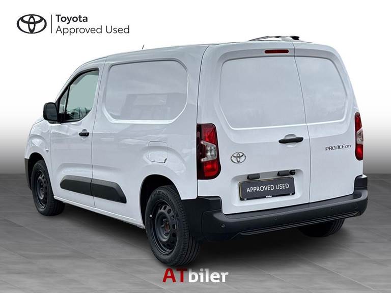 Toyota ProAce City 1,5 Medium D Comfort Master 102HK Van