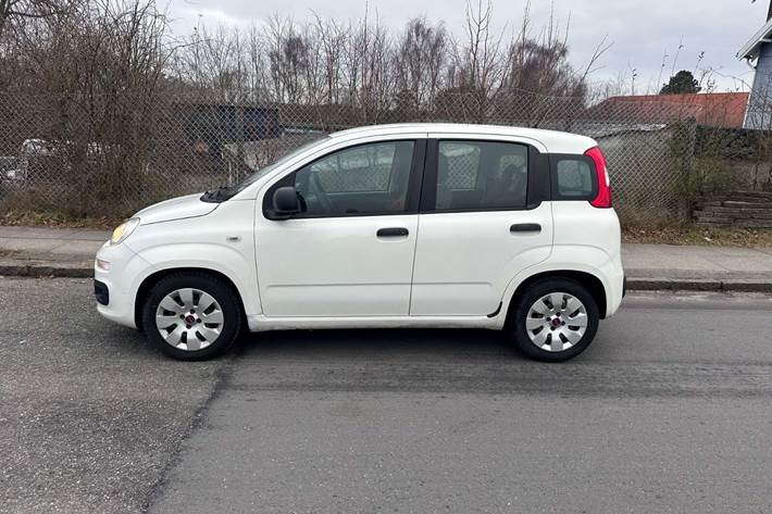 Grøn Fiat Panda fra 2012