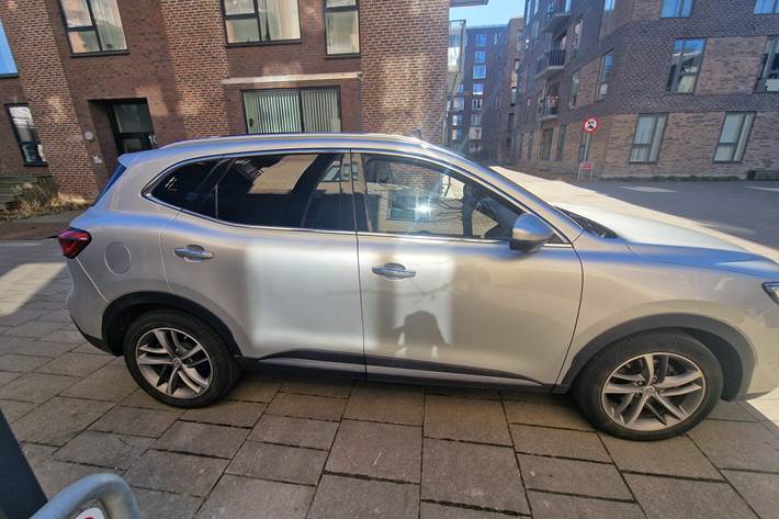 Grå MG EHS fra 2021