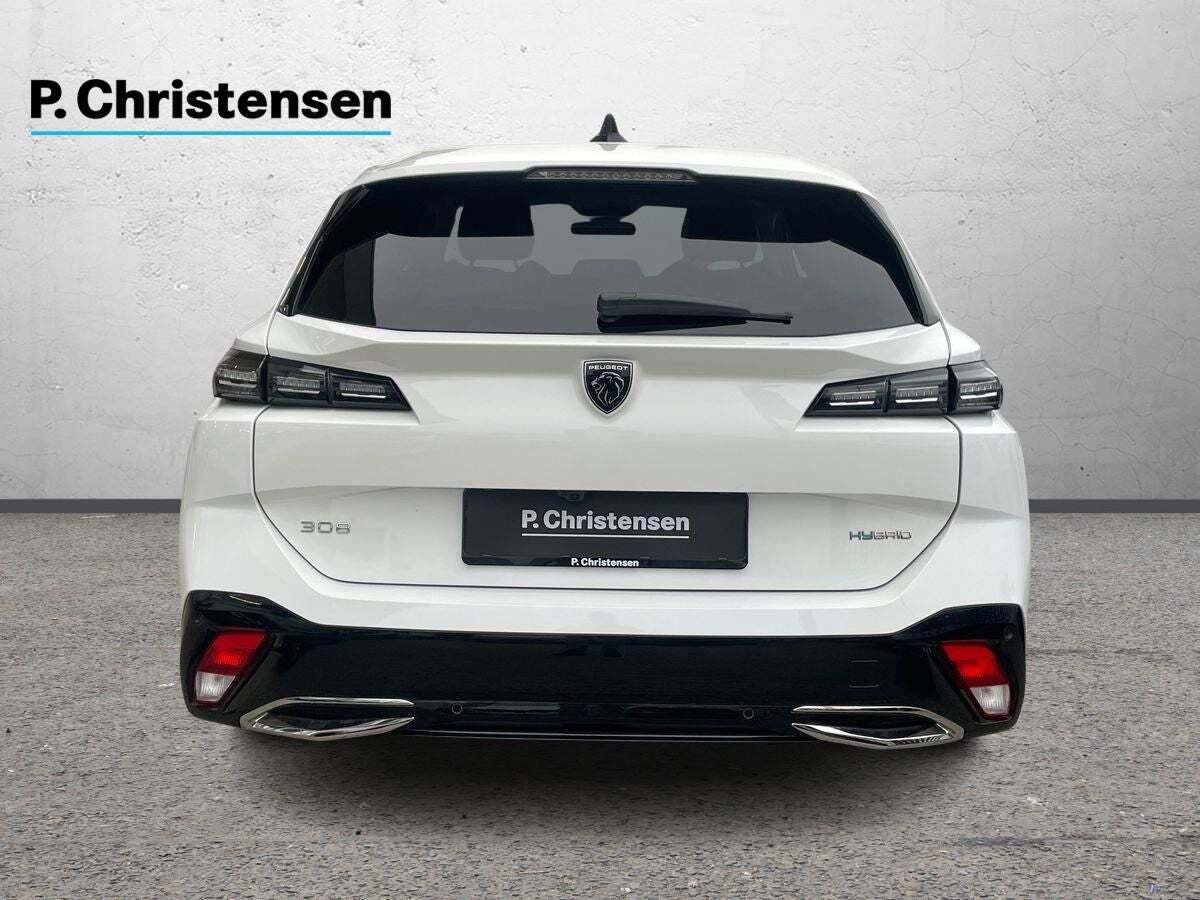 Hvid Peugeot 308 fra 2023