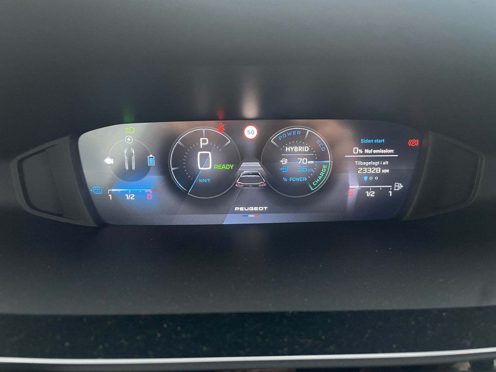 Hvid Peugeot 308 fra 2023